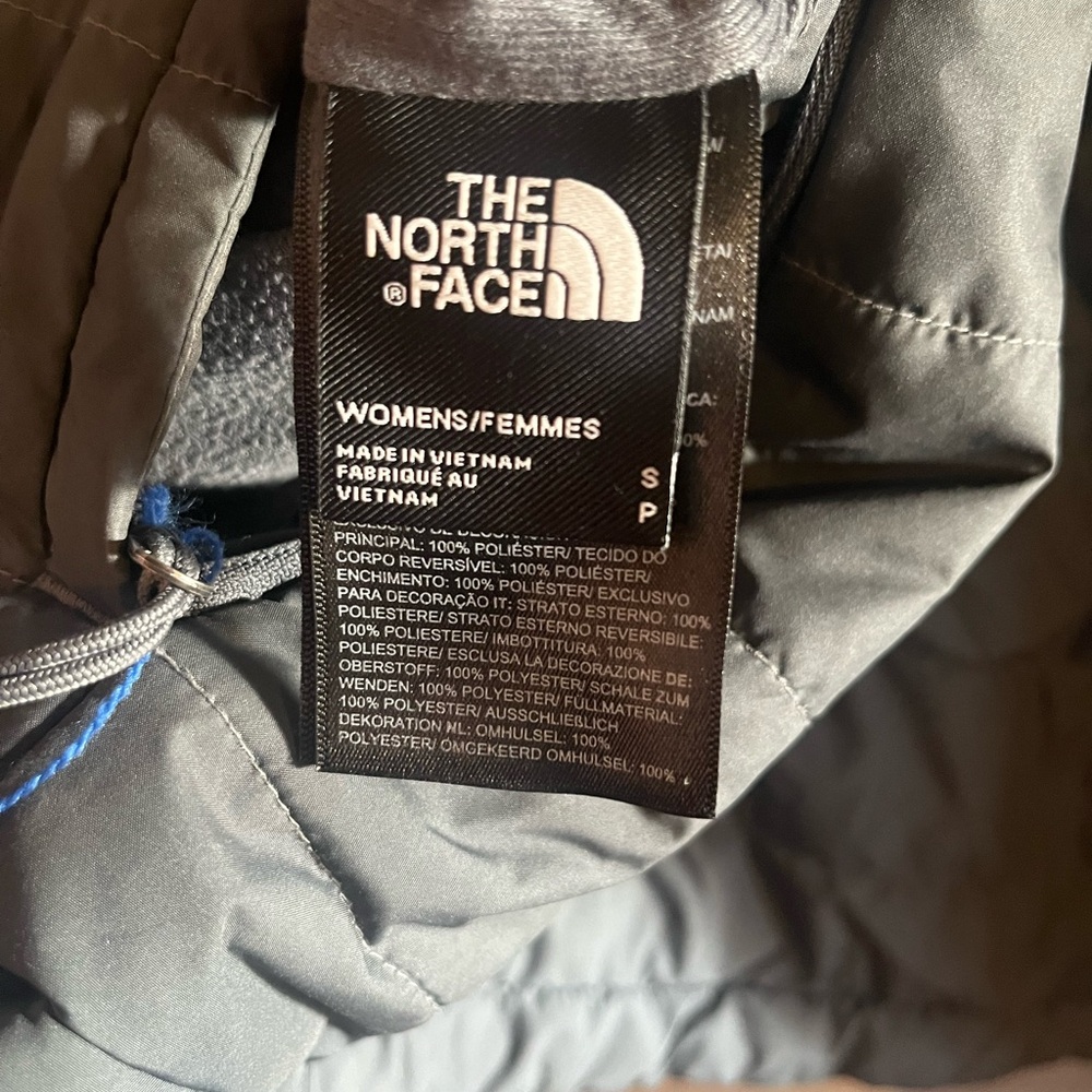 The North Face Gray Mossbud Insulated Reversible Jacket Size Small - Picture 10 of 10